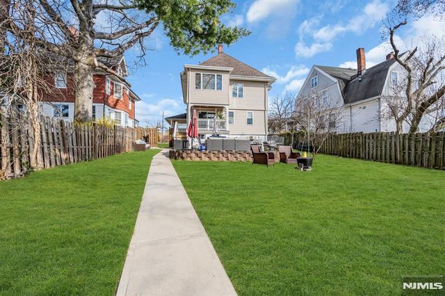 467 Summit, Hackensack, NJ 07601