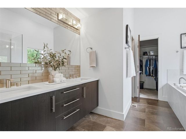 2224 W 37th Ave, Denver, CO 80211