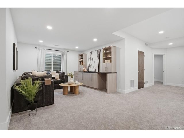 2224 W 37th Ave, Denver, CO 80211