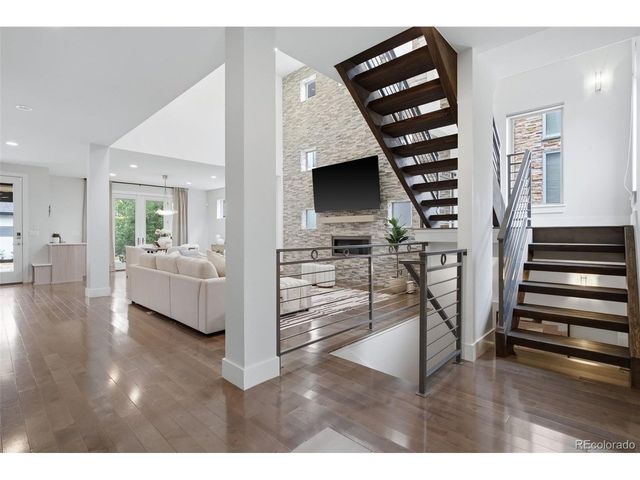 2224 W 37th Ave, Denver, CO 80211