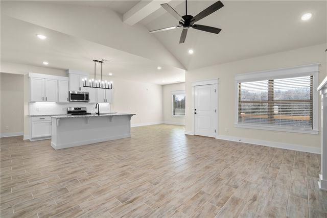 79 W Watson Lane, Farmington, AR 72730