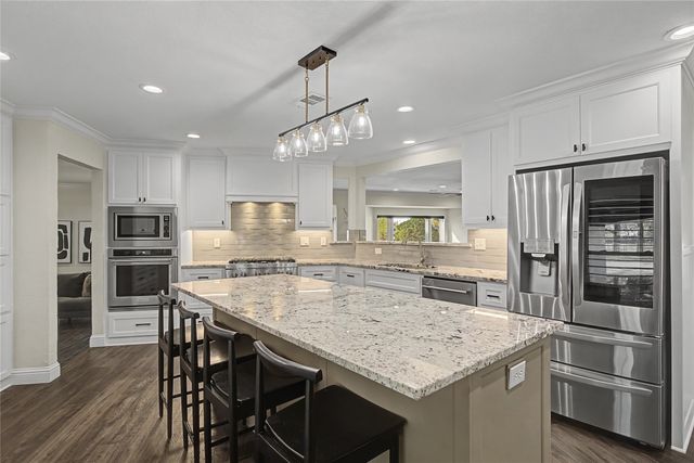 7520 Hewitt Street, North Richland Hills, TX 76182