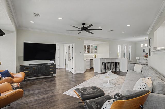 7520 Hewitt Street, North Richland Hills, TX 76182