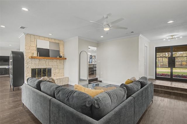 7520 Hewitt Street, North Richland Hills, TX 76182