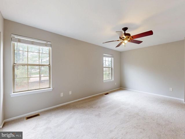 8509 CHARNWOOD CT, Manassas, VA 20111