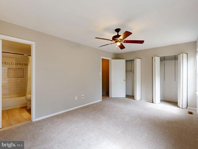 8509 CHARNWOOD CT, Manassas, VA 20111