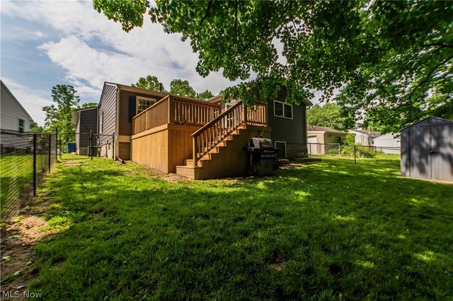 949 Saul Drive, Hubbard, OH 44425