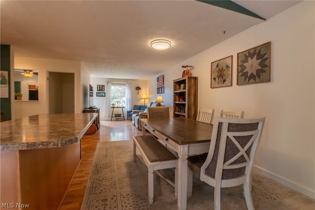 949 Saul Drive, Hubbard, OH 44425