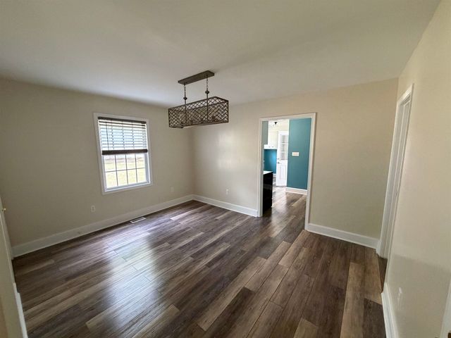 609 S Beech Ave., Andrews, SC 29510
