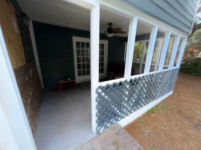 609 S Beech Ave., Andrews, SC 29510