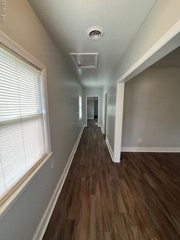 1108 N Mallory ST, Hampton, VA 23663