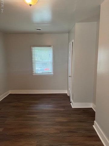 1108 N Mallory ST, Hampton, VA 23663