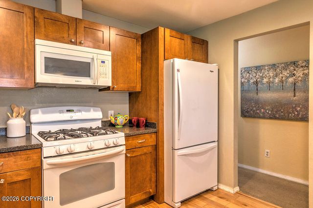 1852 E 26th Avenue, Anchorage, AK 99508