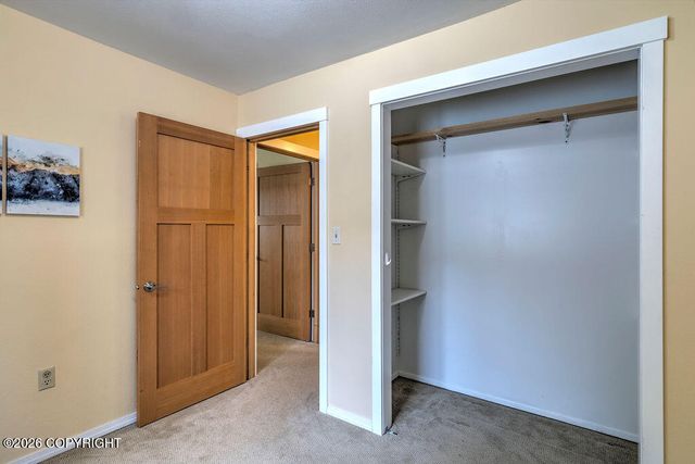 1852 E 26th Avenue, Anchorage, AK 99508