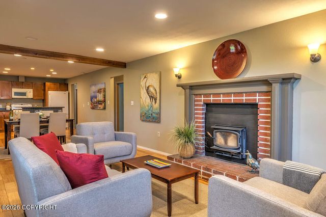1852 E 26th Avenue, Anchorage, AK 99508
