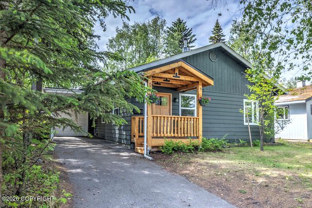 1852 E 26th Avenue, Anchorage, AK 99508