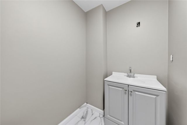 420 River Street, Woonsocket, RI 02895