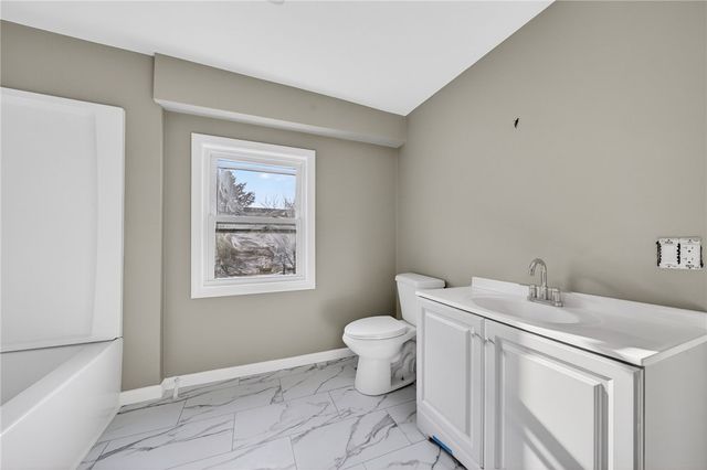 420 River Street, Woonsocket, RI 02895