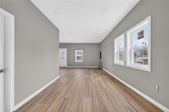 420 River Street, Woonsocket, RI 02895