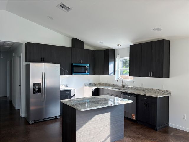 1025 Harlem Street, Waco, TX 76704