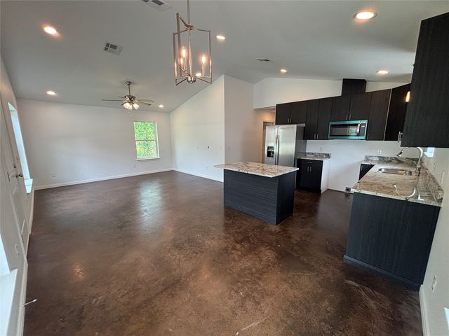 1025 Harlem Street, Waco, TX 76704