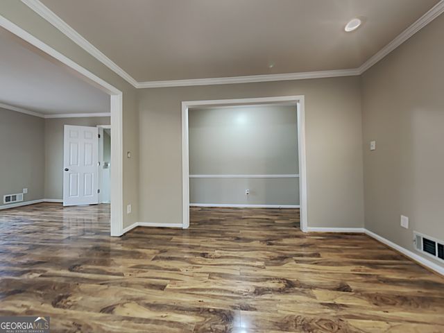 551 Village Green Court SW, Lilburn, GA 30047