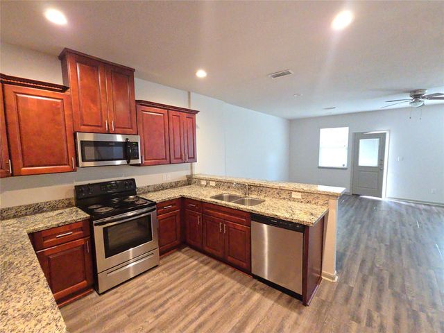 626 Magnolia Bend, Roman Forest, TX 77357
