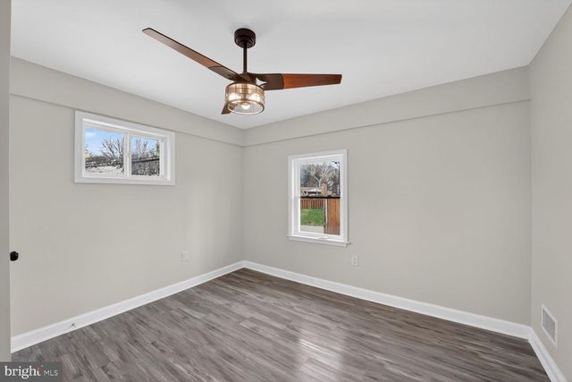 5511 HENDERSON WAY, Suitland, MD 20746