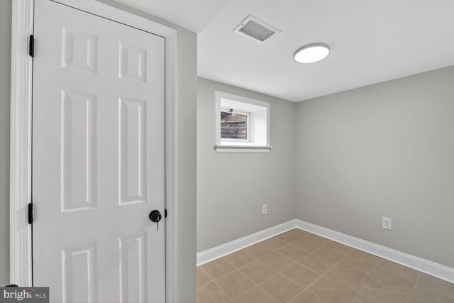 5511 HENDERSON WAY, Suitland, MD 20746