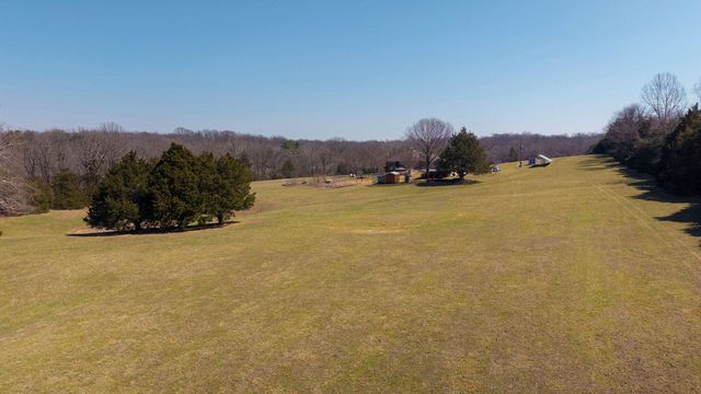 4037 S State Highway J, Rogersville, MO 65742