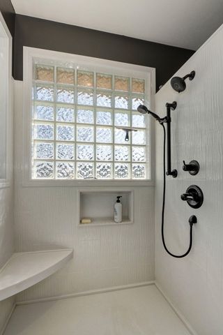 4037 S State Highway J, Rogersville, MO 65742