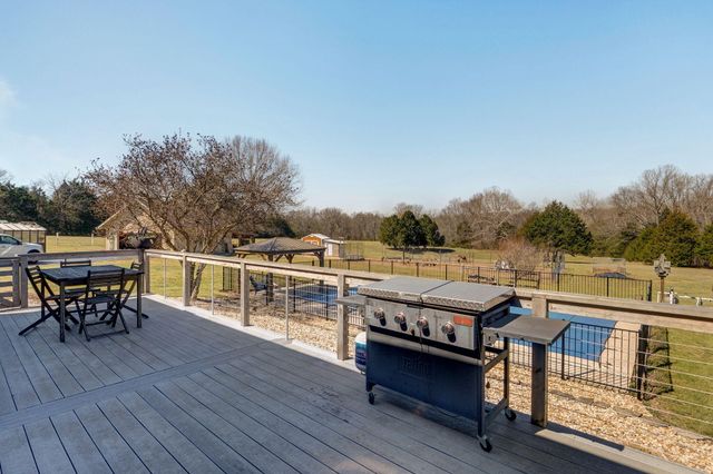 4037 S State Highway J, Rogersville, MO 65742