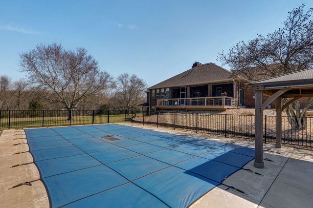 4037 S State Highway J, Rogersville, MO 65742