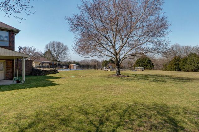 4037 S State Highway J, Rogersville, MO 65742