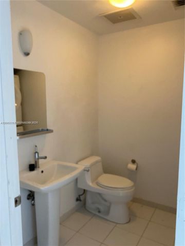 3470 E Coast Ave H0404, Miami, FL 33137