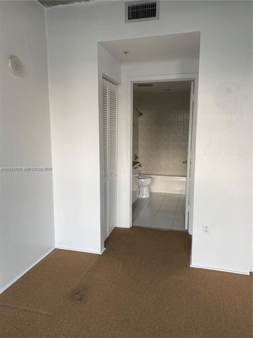 3470 E Coast Ave H0404, Miami, FL 33137