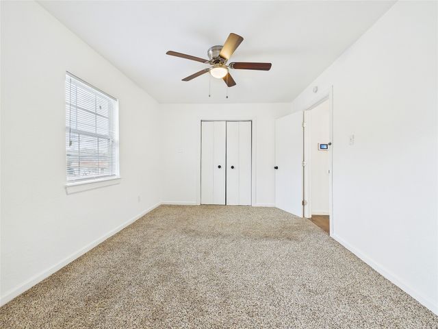 2928 Mitchell Boulevard, Fort Worth, TX 76105