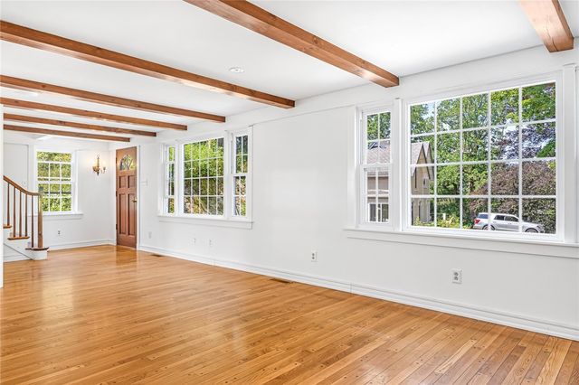 214 Highland Road, Tiverton, RI 02878