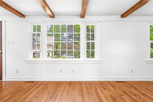 214 Highland Road, Tiverton, RI 02878