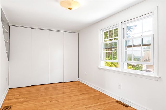 214 Highland Road, Tiverton, RI 02878