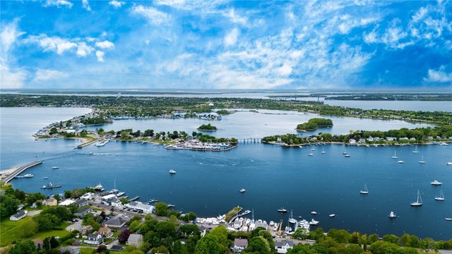 214 Highland Road, Tiverton, RI 02878