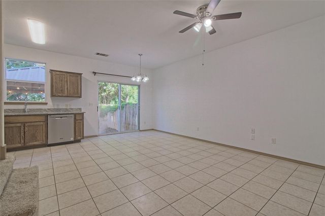 2903 Whisper Oaks LN A, Georgetown, TX 78628