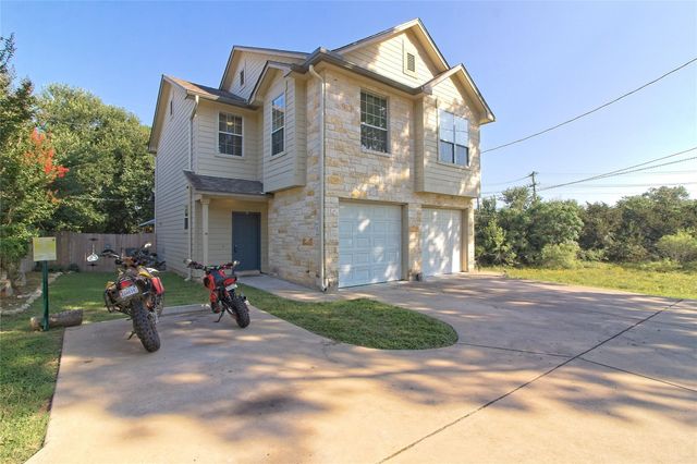 2903 Whisper Oaks LN A, Georgetown, TX 78628