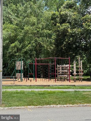 4332 BAYBERRY CT, South Brunswick, NJ 08852