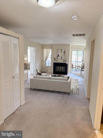 4332 BAYBERRY CT, South Brunswick, NJ 08852