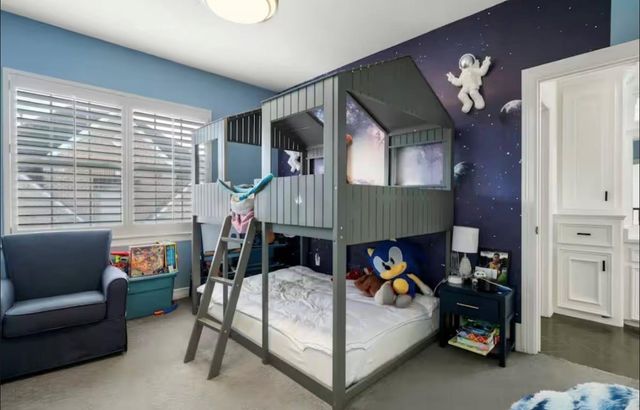 2133 Bering Drive, Houston, TX 77057