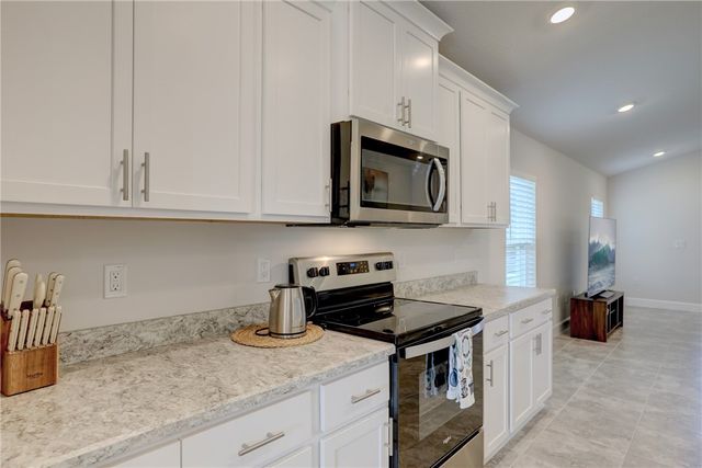 1884 Middlebury Drive SE, Palm Bay, FL 32909