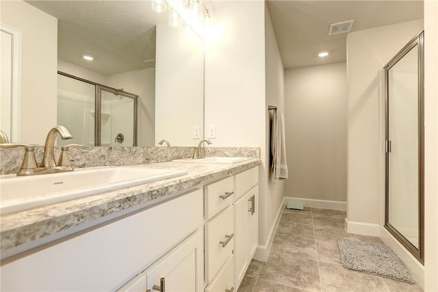 1884 Middlebury Drive SE, Palm Bay, FL 32909