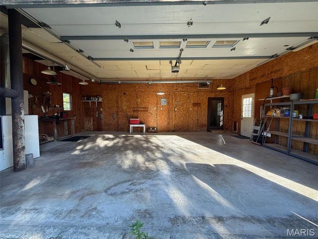 2359 N 1675 Street, Brownstown, IL 62418