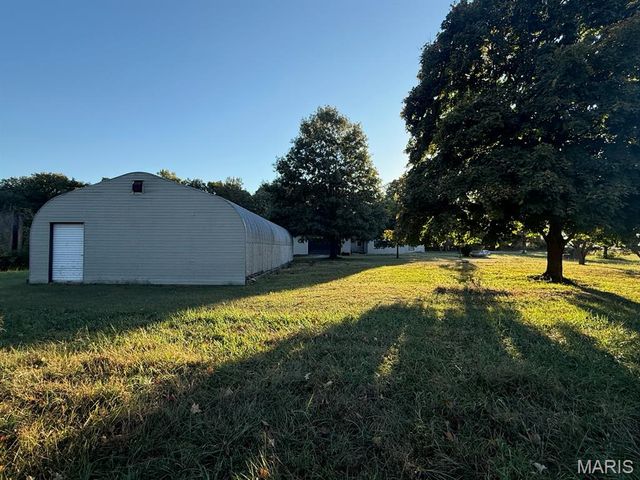 2359 N 1675 Street, Brownstown, IL 62418